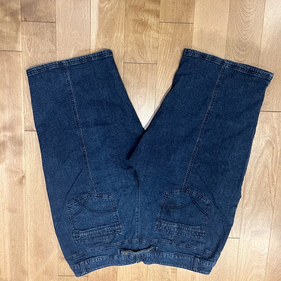 Mxmx Size 22 capri jeans - Picture 2 of 3